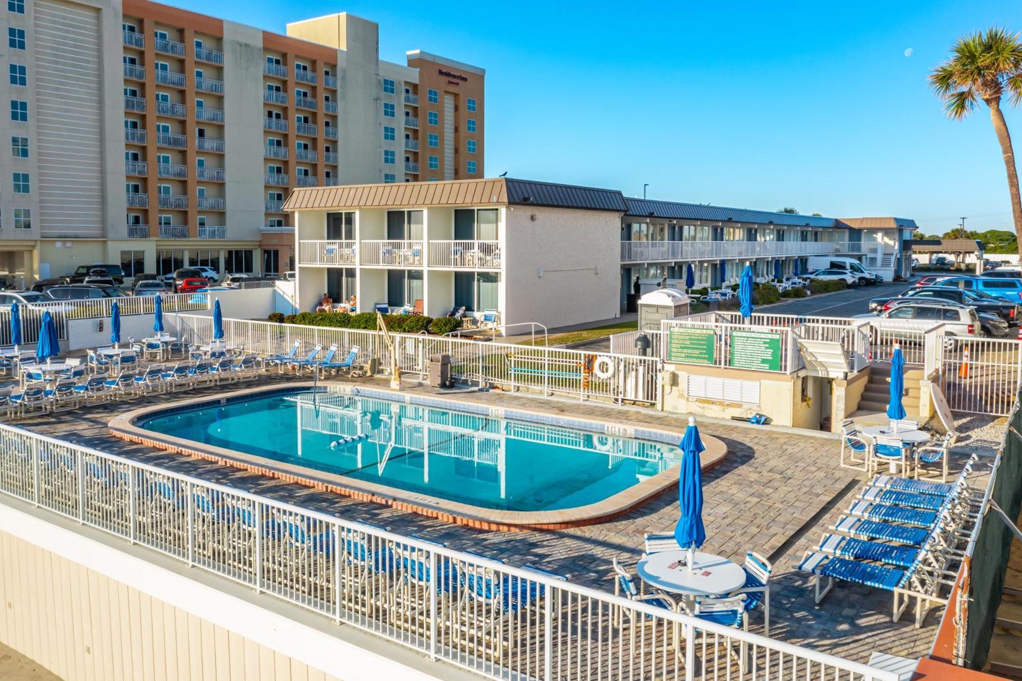 Fantasy Island Resort, Daytona Beach Shores Екстериор снимка